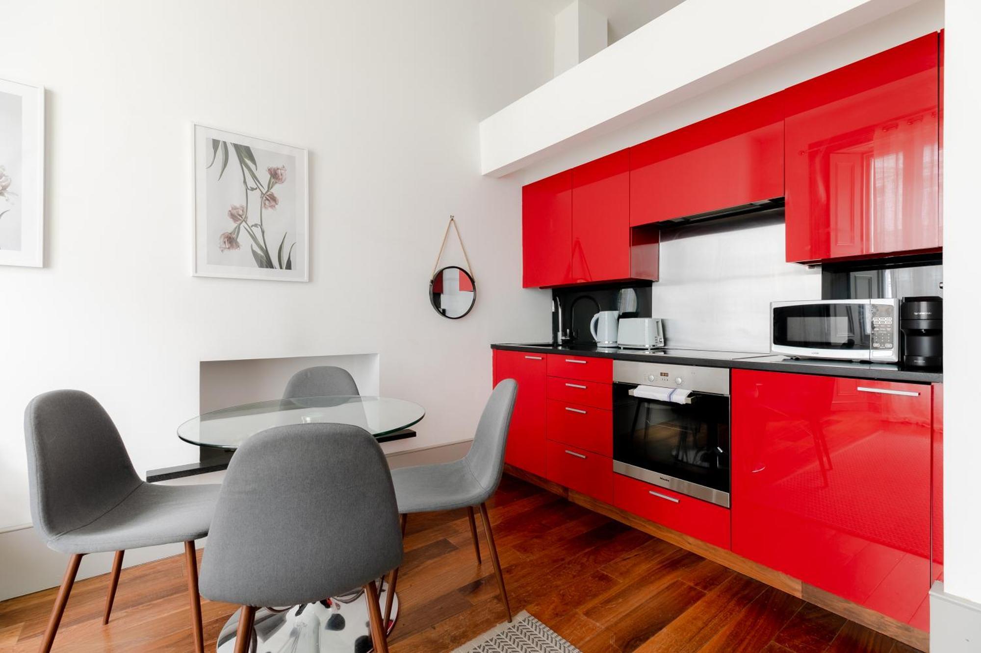 Апартаменты Prime Gloucester Road *