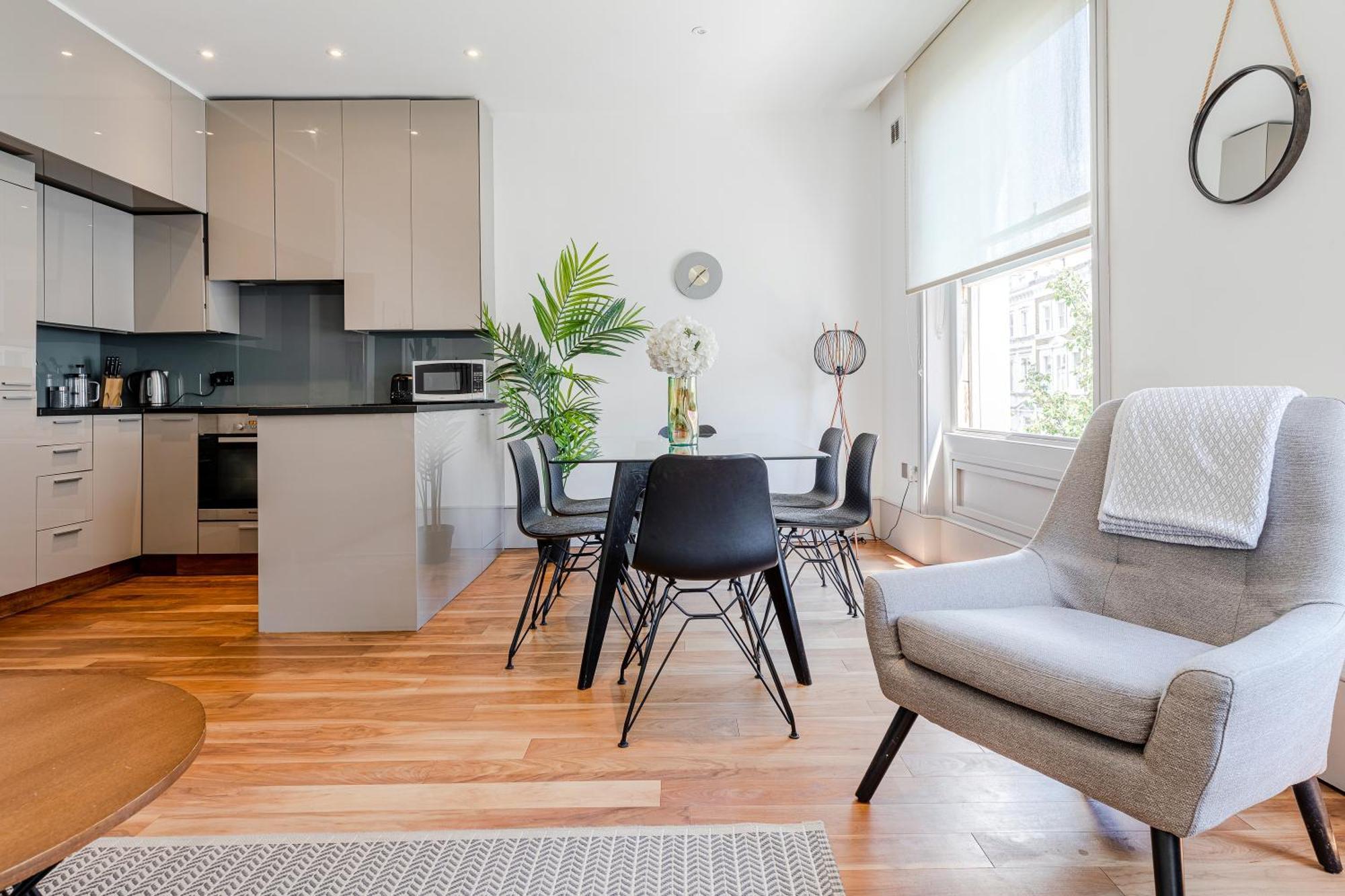 Апартаменты Prime Gloucester Road *